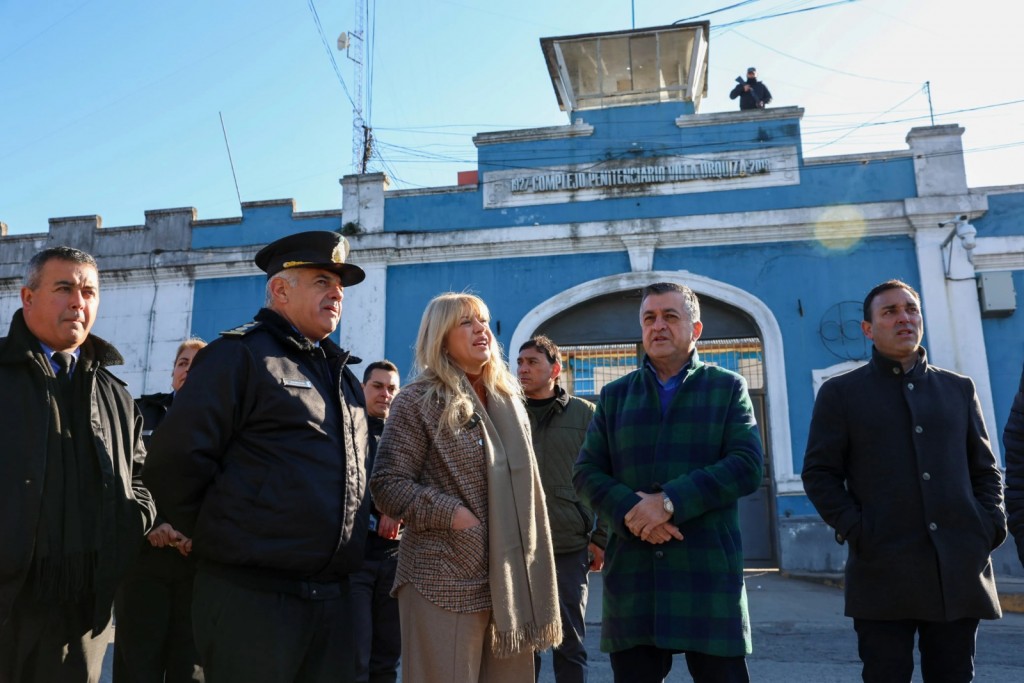 Chahla impulsa mejoras urbanas en el entorno del Penal de Villa Urquiza
