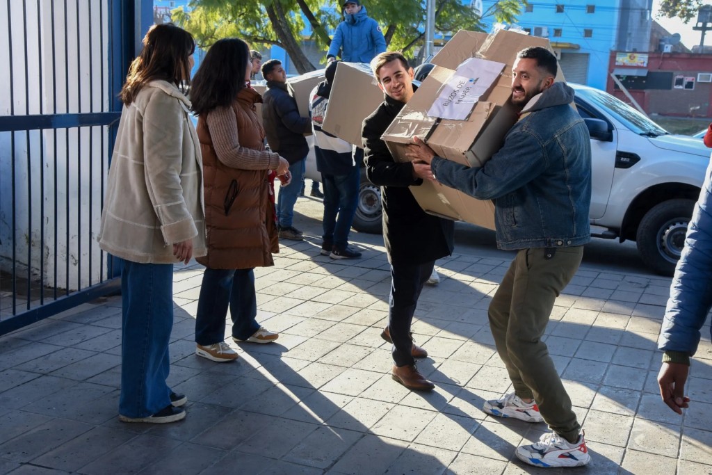 Refuerzan asistencia en refugio municipal ante la ola polar