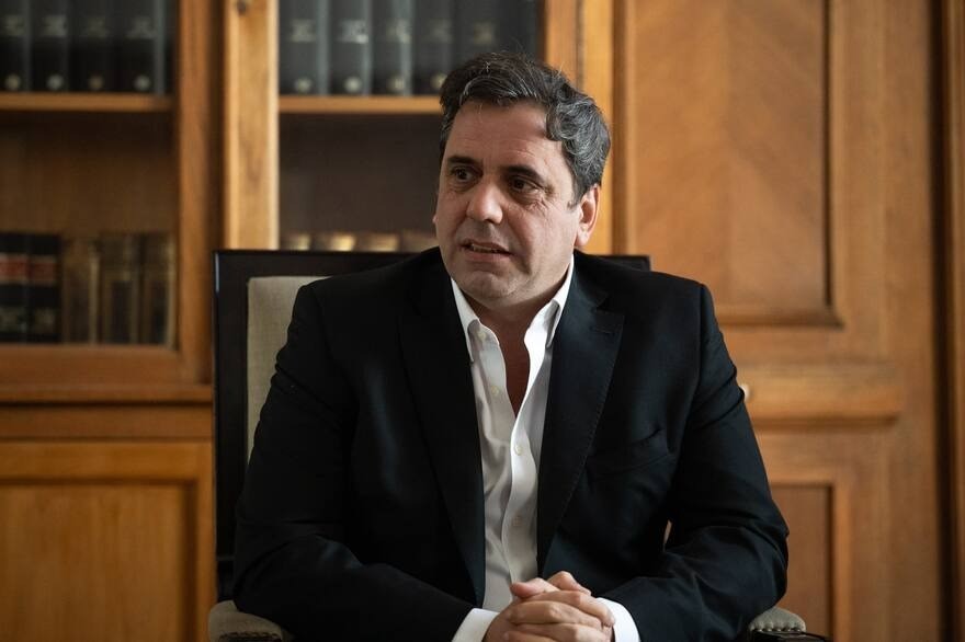 La paradoja de Catalán: puntero pese a que el 51% no lo conoce