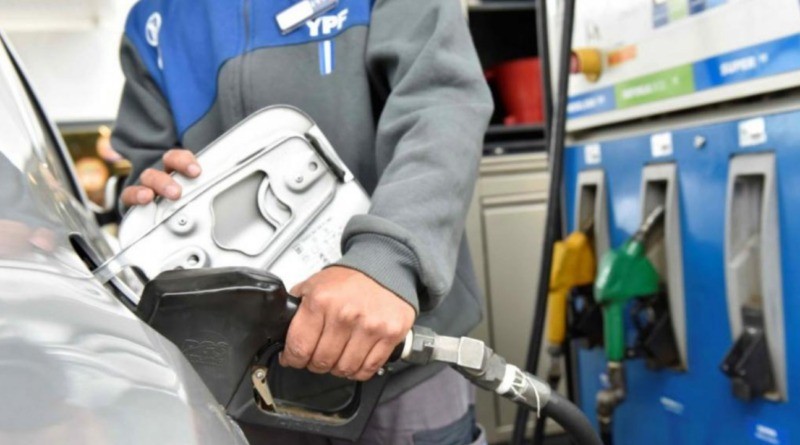 Nuevo aumento en combustibles: cuánto cuesta ahora llenar el tanque