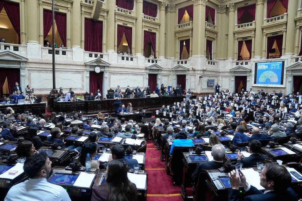 La oposición mantiene mayor influencia legislativa pese a protagonismo de Milei