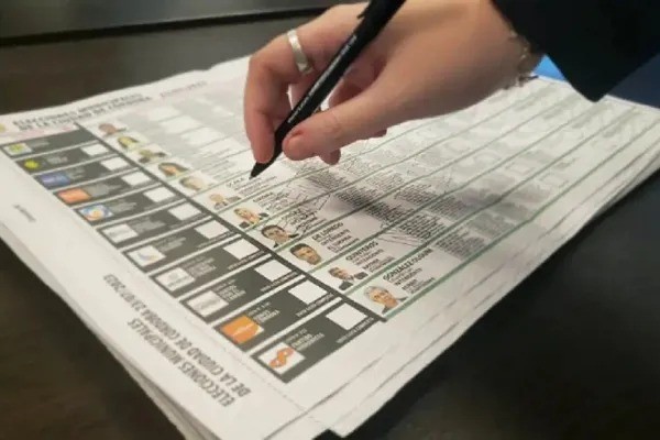 Boleta Única y fin de los acoples: el proyecto electoral de LLA en Tucumán