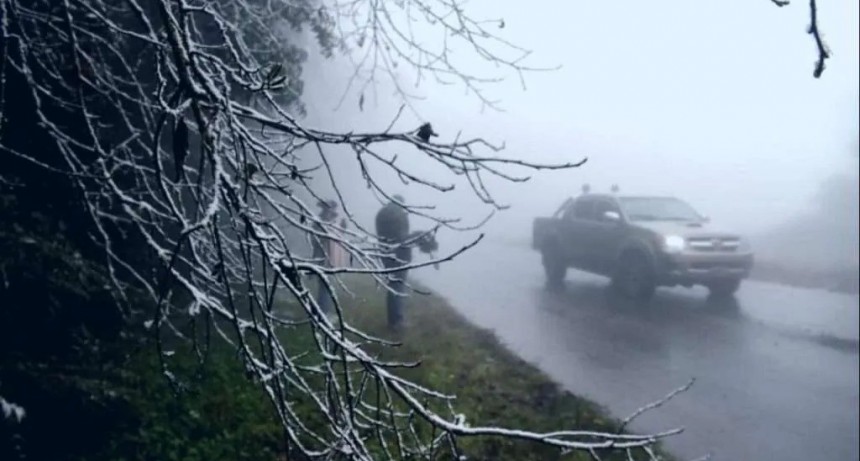Continua el cierre de la ruta 307 por formación de hielo en la calzada