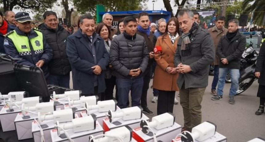 Paradas Conectadas: Tecnología para seguridad y transporte en BRS