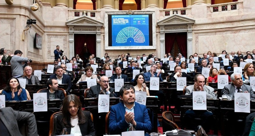 Diputados: los Gobernadores aliados rompieron y habilitaron sesión opositora