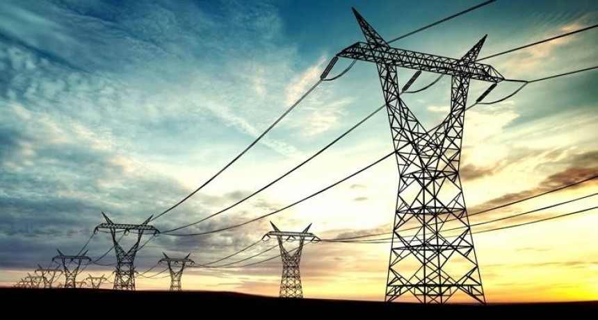 El Gobierno desregula el mercado eléctrico para promover inversiones