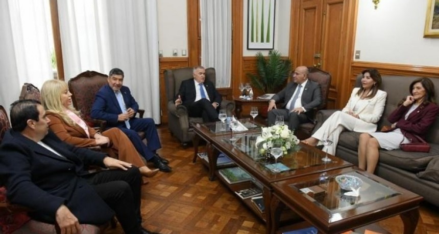 Tras encuentro con Manzur, Jaldo plantea posible unidad PJ en Tucumán