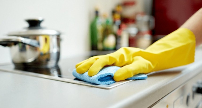 Simplifican pago de aportes para empleadores de casas particulares