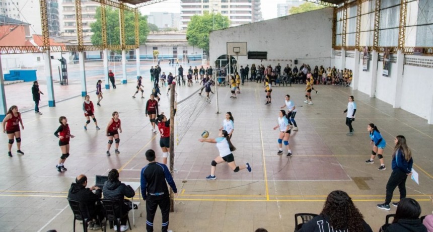 El vóley femenino del Complejo Ledesma vuelve a brillar