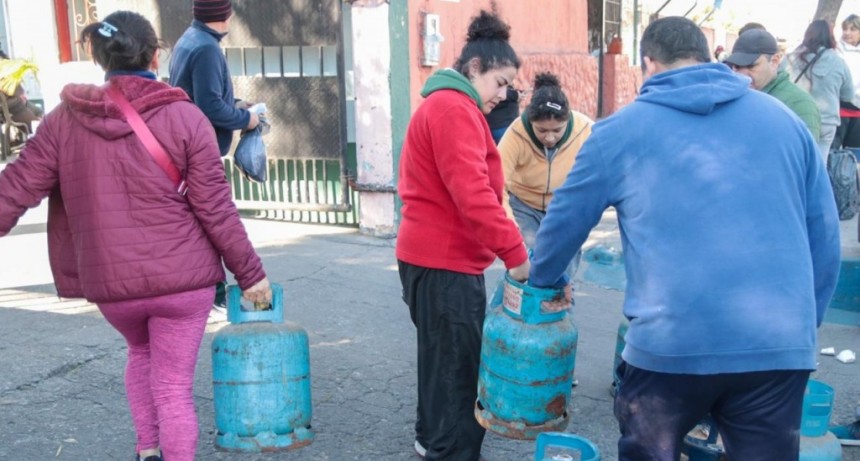Monteros amplía acceso a garrafas subsidiadas en La Banda del Río Salí