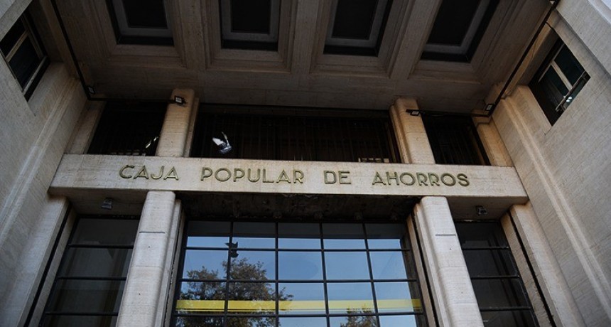 La Caja Popular reforma licencias por estudio tras detectar abusos