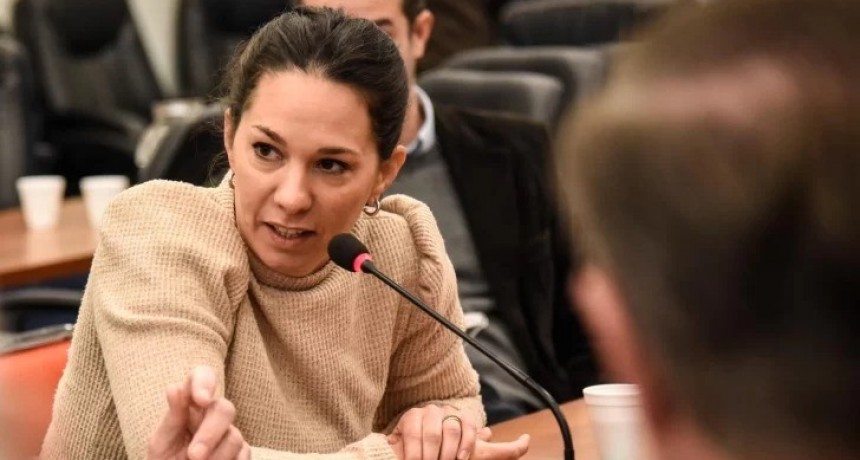 Omodeo sobre el manejo del presupuesto provincial: “Mientras exprimen al que produce, reparten millones entre punteros”
