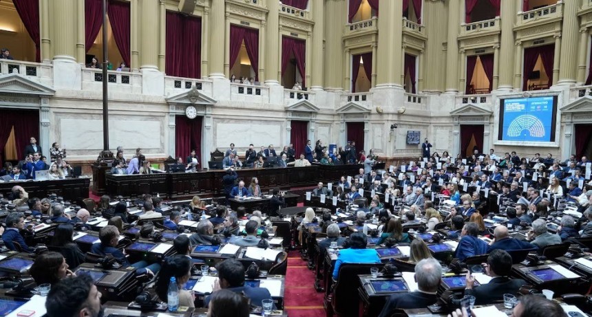 La oposición mantiene mayor influencia legislativa pese a protagonismo de Milei