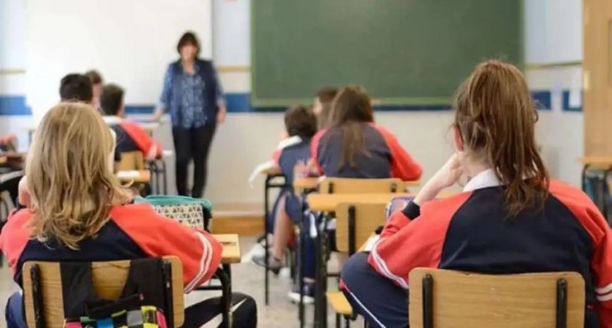 Las cuotas de colegio privados podrían subir hasta 15% en agosto
