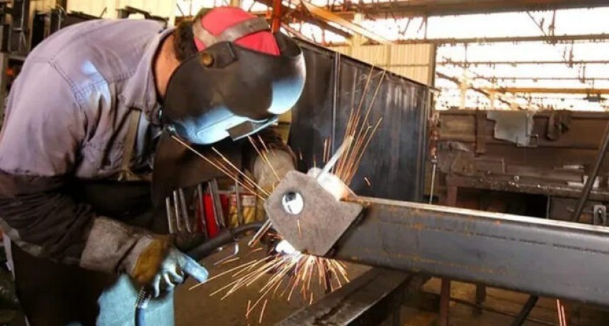 Recuperación industrial: suba del 12% anual en junio