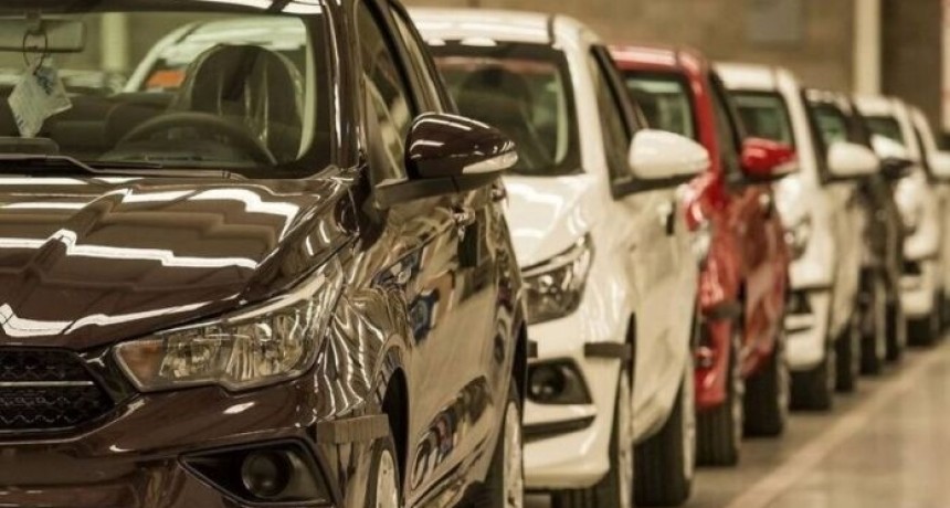Plazos fijos vs. planes de ahorro: los números clave