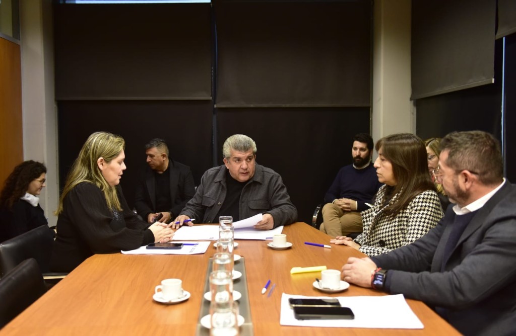 La Comisi&oacute;n de Hacienda respald&oacute; el convenio para ejecutar desag&uuml;es pluviales en la Capital