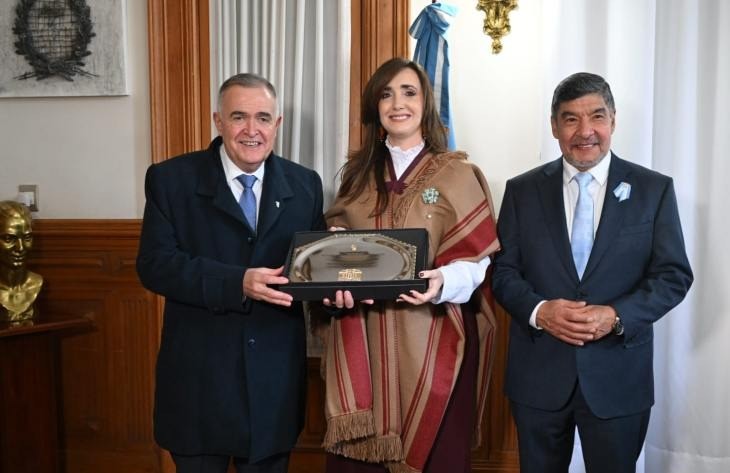 Jaldo recibi&oacute; a la vicepresidenta Victoria Villarruel en Casa de Gobierno por el 9 de Julio