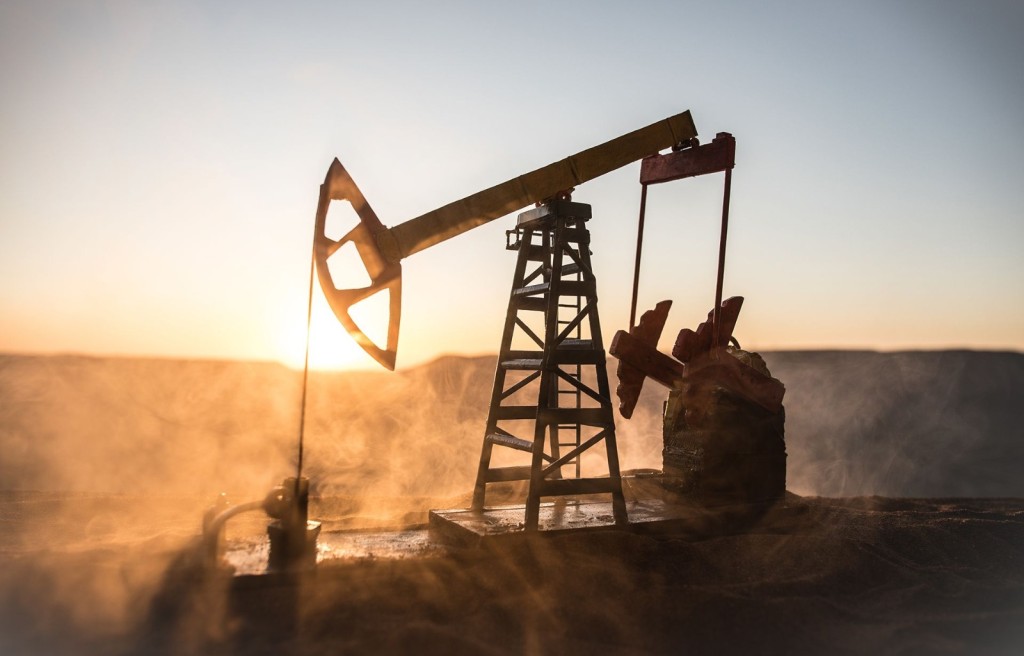 El Brent se dispara a US$77,92 tras la ruptura de la tregua entre Estados Unidos e Ir&aacute;n