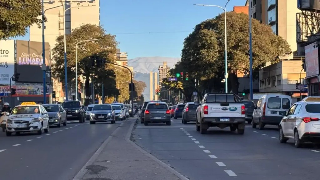 Pron&oacute;stico en Tucum&aacute;n: jornada estable para este martes y suba progresiva de las marcas t&eacute;rmicas