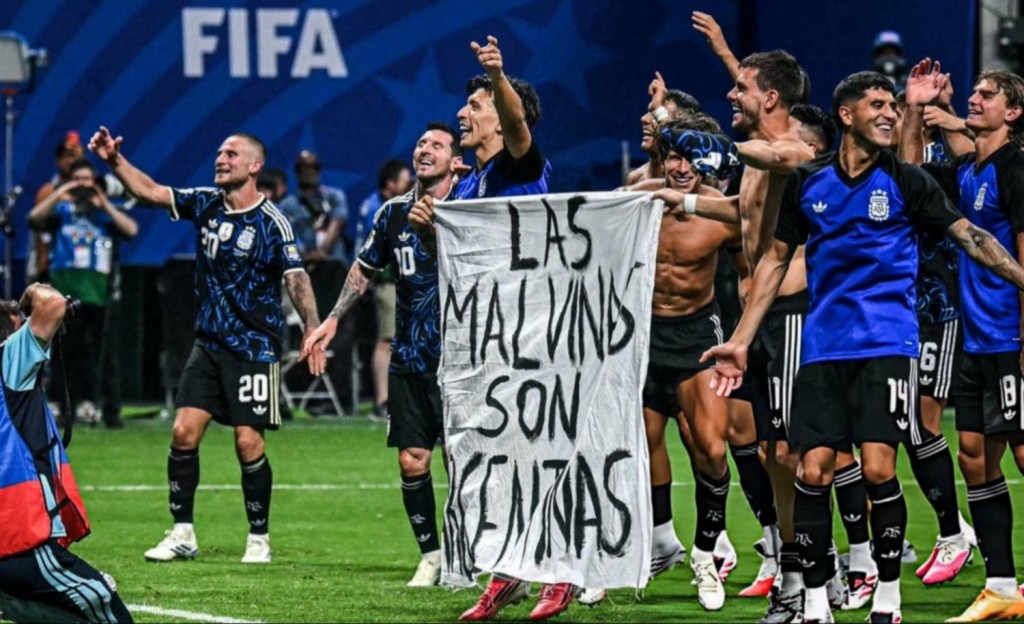 "Las Malvinas son argentinas": el mensaje de la Selecci&oacute;n tras eliminar a Inglaterra y clasificar a la final del Mundial 2026