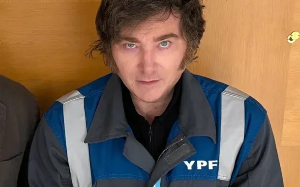 El Presidente ver&aacute; la final del Mundial desde Olivos con su campera de YPF: &ldquo;No me la saqu&eacute; nunca m&aacute;s&rdquo;