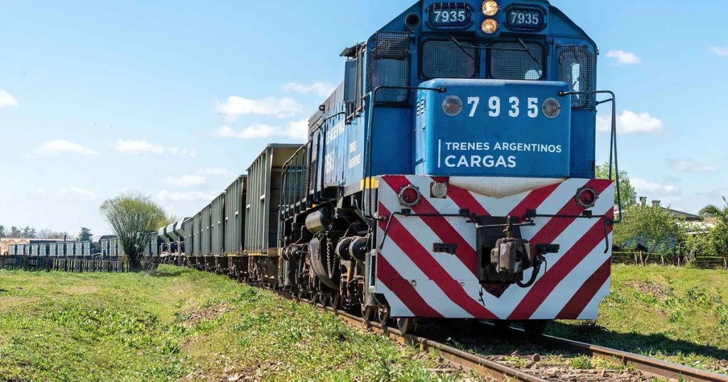 El Gobierno prepara la licitaci&oacute;n del Belgrano Cargas con concesiones por 50 a&ntilde;os y beneficios del RIGI