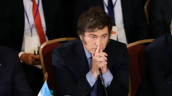 Una consultora analiz&oacute; el &ldquo;shutdown a la argentina&rdquo; propuesto por Milei y advirti&oacute; sobre sus implicancias
