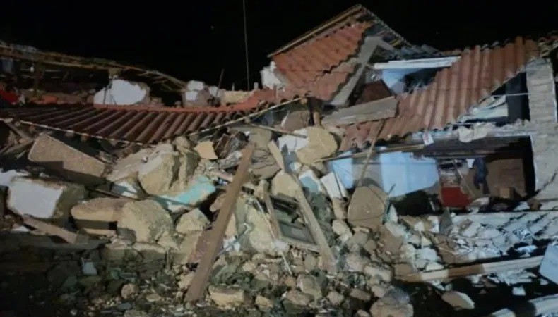 Sismo de magnitud 5,5 en Per&uacute;: ascienden a seis los muertos y hay m&aacute;s de 30 heridos