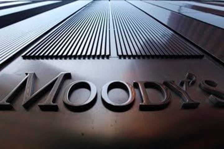 Moody&rsquo;s subi&oacute; la calificaci&oacute;n de Argentina a B3 y puso la perspectiva en positiva por primera vez en a&ntilde;os
