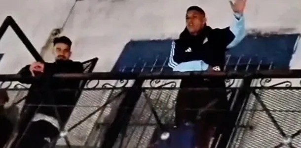 Medina habl&oacute; tras la final del Mundial: &ldquo;No crean boludeces&rdquo;, dijo al regresar a Villa Caraza