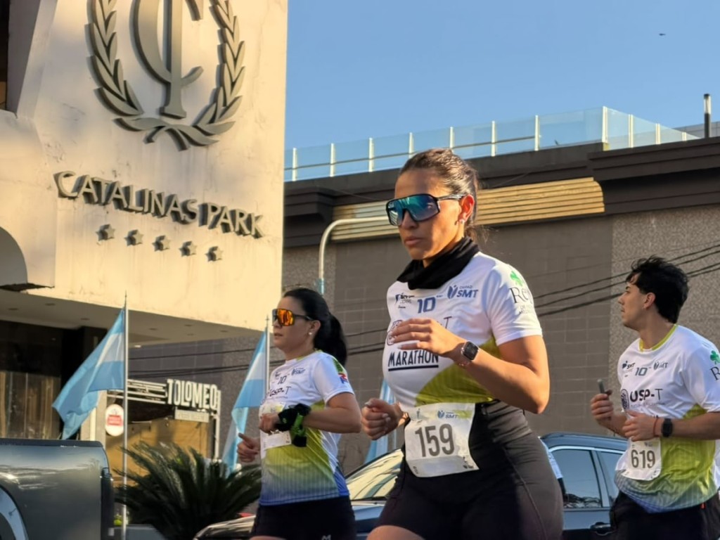 M&aacute;s de 1.100 corredores participaron de la segunda edici&oacute;n de SMT Corre en San Miguel de Tucum&aacute;n