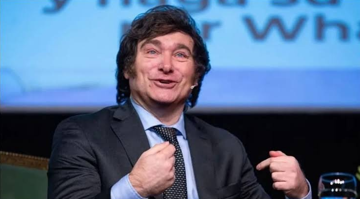 The Washington Post elogi&oacute; el rumbo econ&oacute;mico de Milei y destac&oacute; la mejora en la calificaci&oacute;n de Argentina