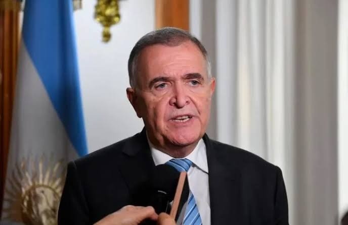 Tras recibir el alta m&eacute;dica, Jaldo vuelve a Tucum&aacute;n con la convocatoria electoral como prioridad