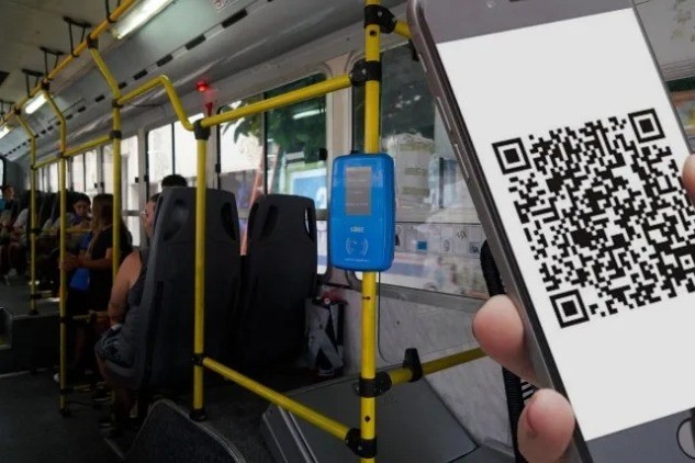 AETAT: el 30% de los pasajeros ya paga el colectivo con tarjeta o QR en Tucum&aacute;n