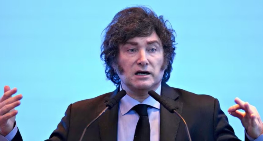 Milei calific&oacute; de &ldquo;analfabetos econ&oacute;micos&rdquo; a Marc&oacute; del Pont y Pesce por sus cr&iacute;ticas a la reforma del BCRA