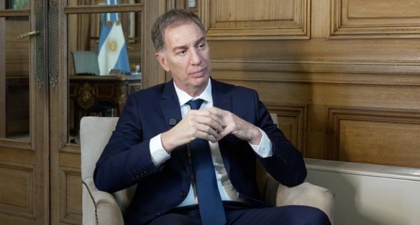 Santilli, tras asumir como jefe de Gabinete: &ldquo;Para que la Argentina no vuelva atr&aacute;s, el Presidente tiene que reelegir&rdquo;