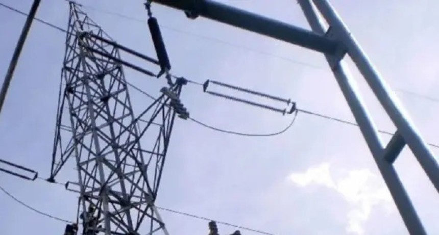 Una falla en una l&iacute;nea de alta tensi&oacute;n dej&oacute; sin servicio el&eacute;ctrico a distintos sectores de la Capital