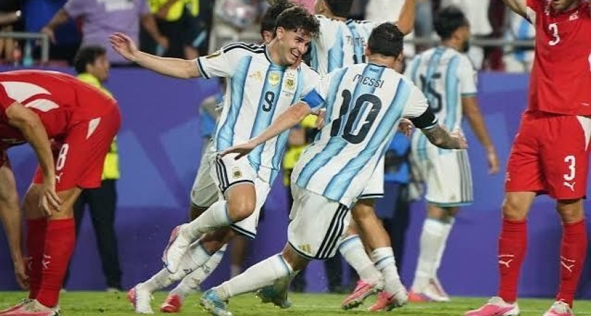 El Mundial 2026 ya tiene su cuadro de semifinales: Argentina defender&aacute; la corona frente a Inglaterra el mi&eacute;rcoles 15 de julio