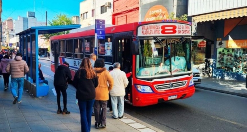 AETAT anunci&oacute; un servicio reducido de colectivos durante la semifinal entre Argentina e Inglaterra