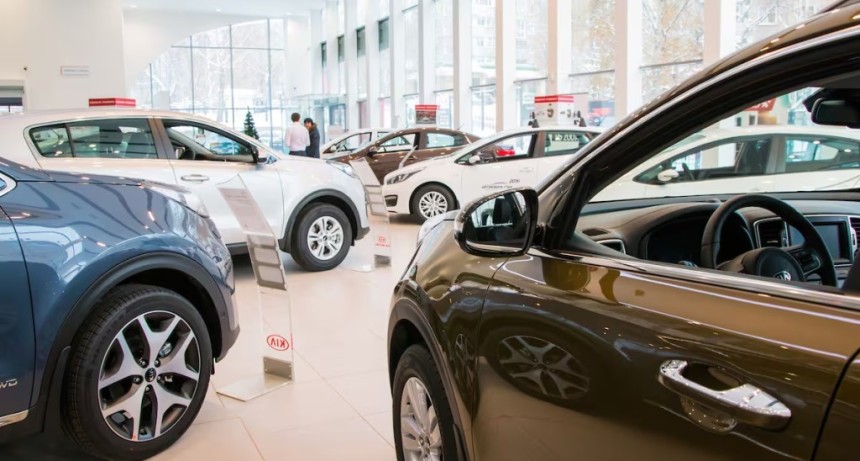 El proyecto para desregular los planes de ahorro de autos genera debate por el futuro de los controles