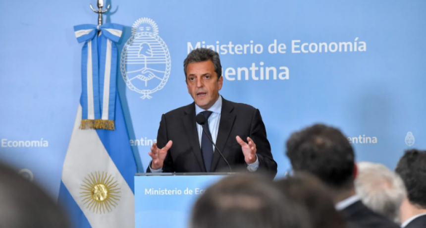 Massa logró acuerdos de precios con supermercados y laboratorios