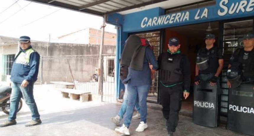 Detienen a cuatro personas y secuestran dos vehículos por el crimen de Lautaro Ostriz