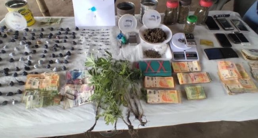 Incautan más de $300.000, marihuana y cocaína