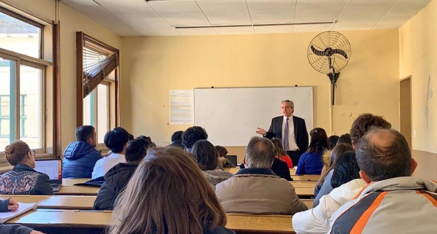 Alberto Fernández ya no dará clases en la UBA
