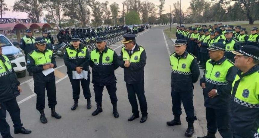 La Policía lanzó un intenso operativo de prevención del delito en la Capital