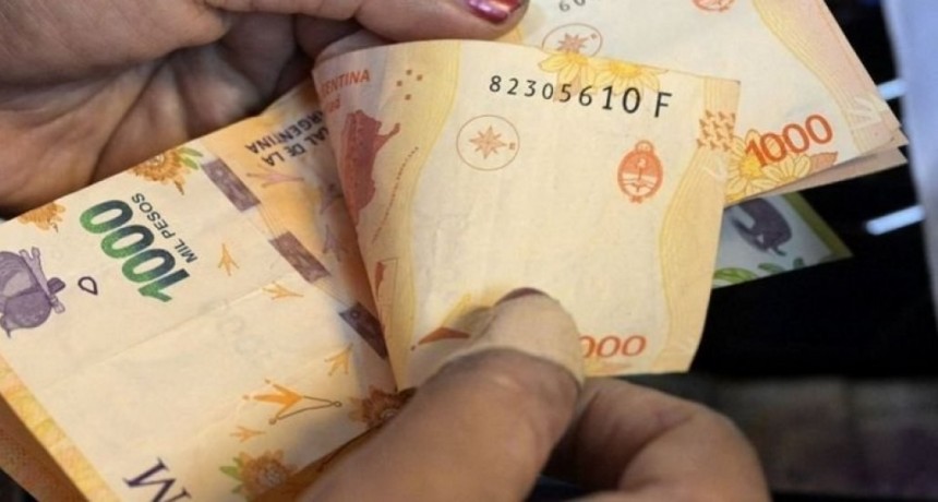Los salarios le volvieron a ganar a la inflación en junio con un aumento del 6,2%, informó el Indec