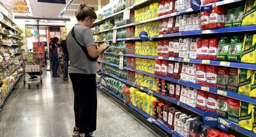 La inflación en julio fue de 4% y no logró perforar el piso que esperaba el Gobierno