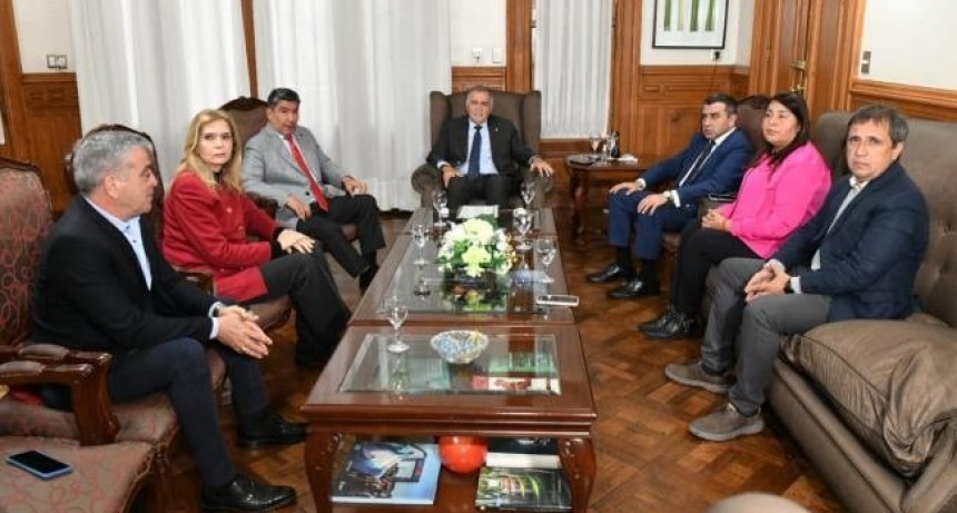 Jaldo y Acevedo dialogaron con bloques legislativos radicales