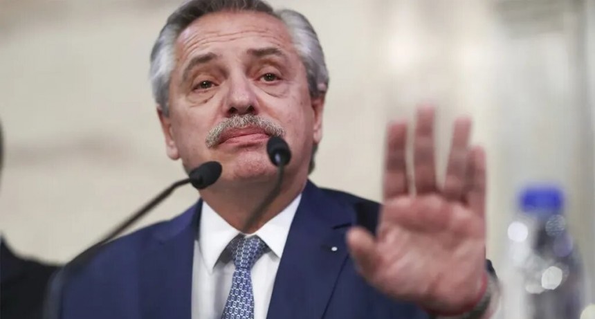 Alberto Fernández quiere prohibir la difusión de sus videos y que se eliminen los que se publicaron